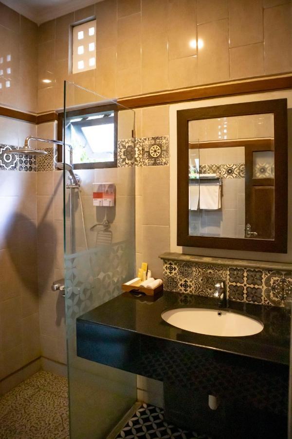 Clemmie Huis Джокьякарта Экстерьер фото